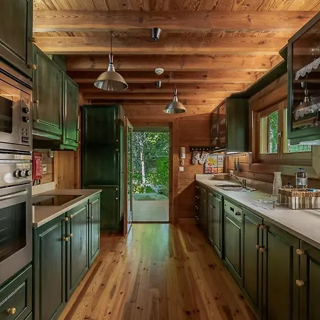 Pensjonat Prado Do Xisto - Chale De Madeira A 7km De Braga