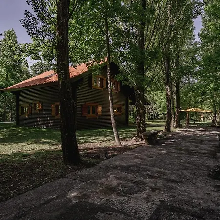 Prado Do Xisto - Chale De Madeira A 7km De 4* Braga