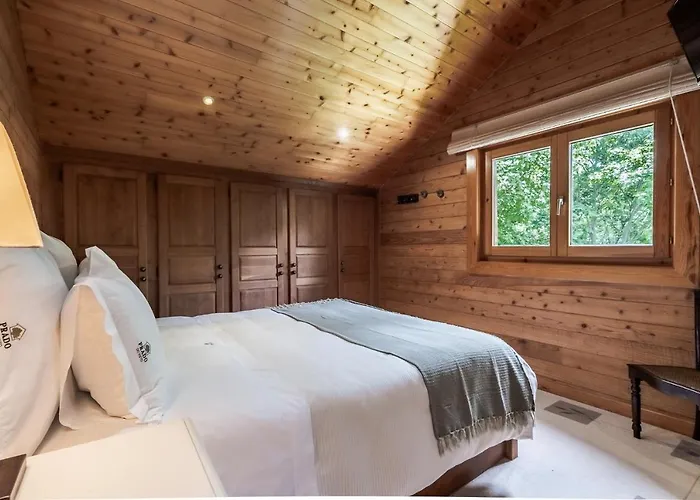 Prado Do Xisto - De Madeira A 7km De